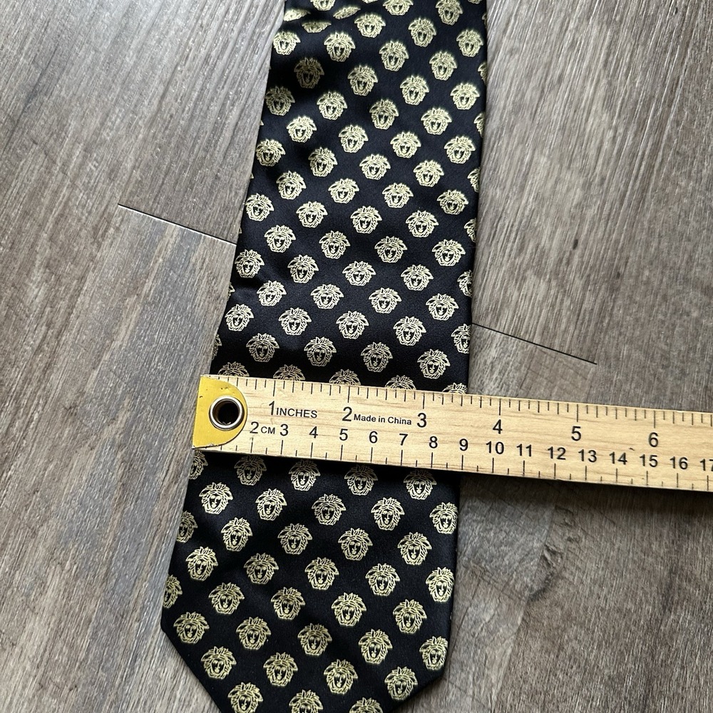 Gianni Versace Coal Black Gold Face VINTAGE Silk Tie Made in Italy EXC+++ - Picture 12 of 12